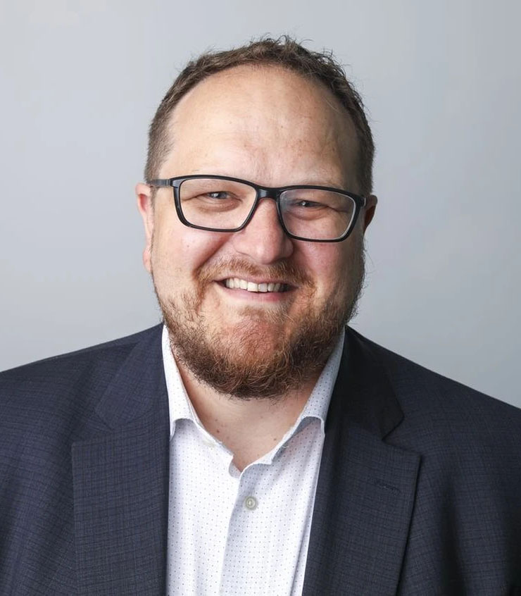 Matt Triemstra Head shot of the Distress Centres' President, Matt Triemstra